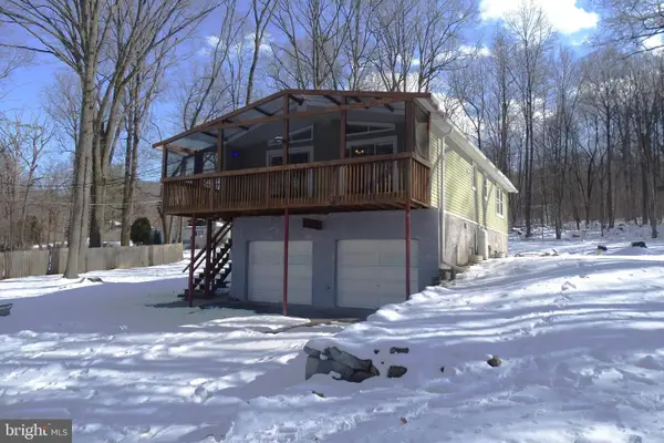 329 Longview Rd, BOYERTOWN, PA 19512