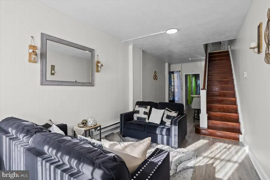 1109 Douglass St, Reading, PA 19604 - Image #2