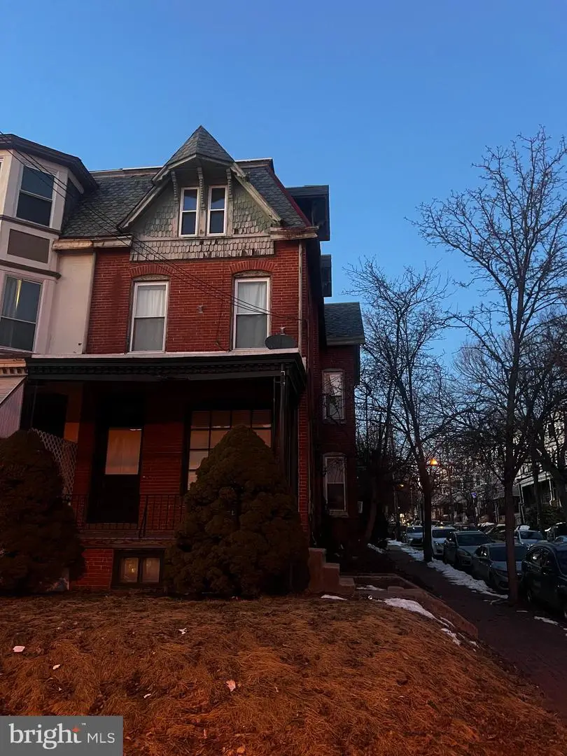 119 Windsor St, Reading, PA 19601 - #1