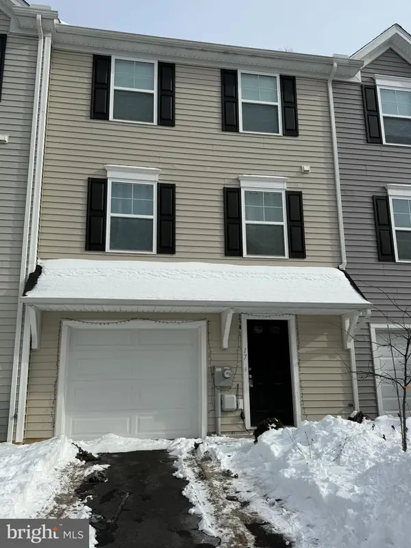 17 Hawley Ct, READING, PA 19606