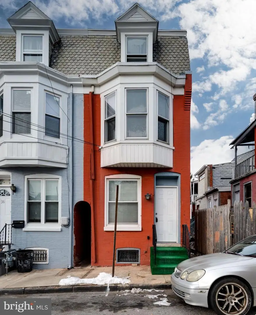 34 Maple St, Reading, PA 19602 - Image #2