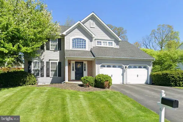 6 Lenape Dr, MORGANTOWN, PA 19543