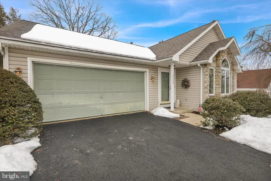 3232 Garfield Ave, Reading, PA 19605 - #2