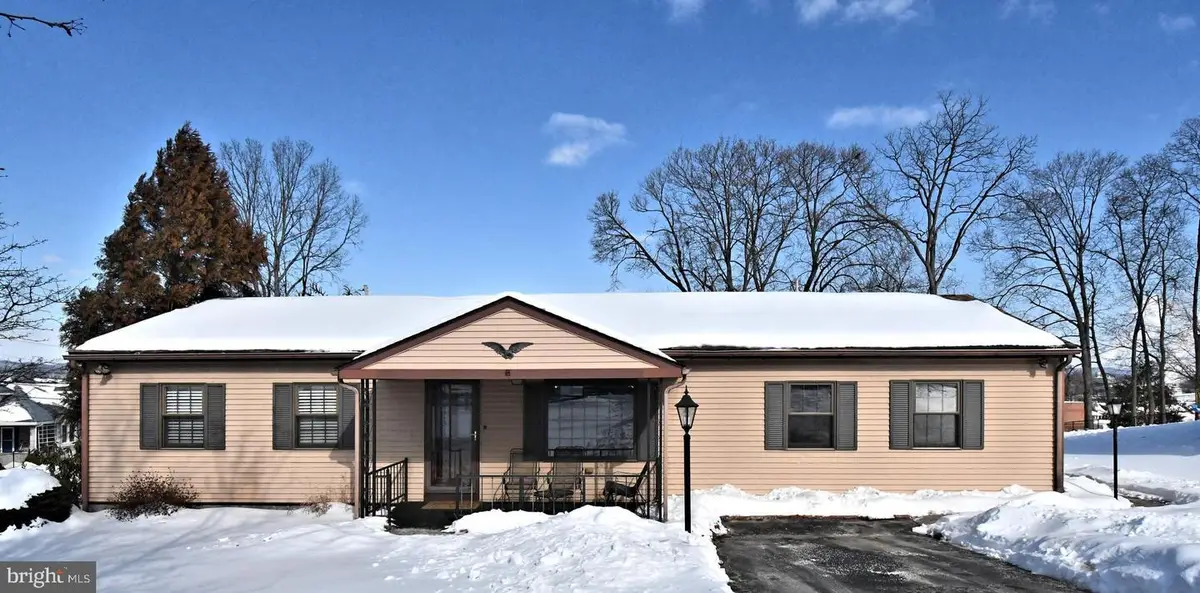 451 Silver Brook Dr, Birdsboro, PA 19508 - Image #1