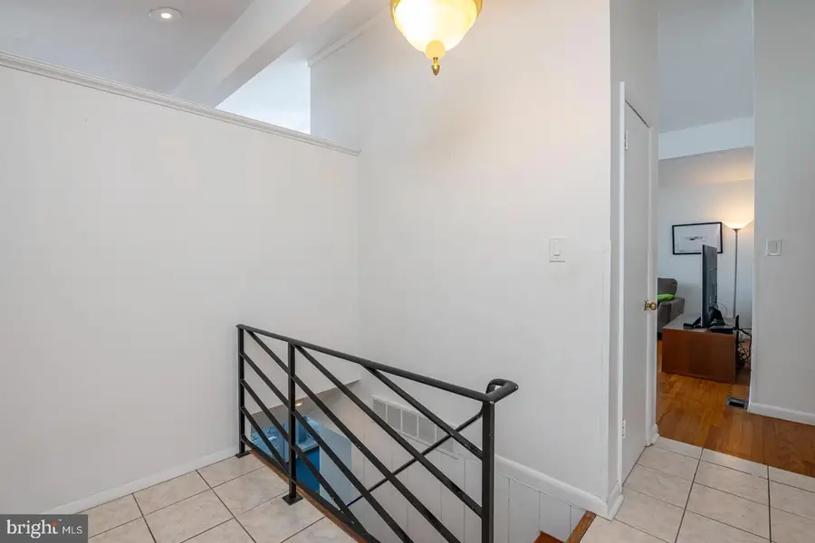 1519 Meadowlark Rd, Wyomissing, PA 19610 - #2