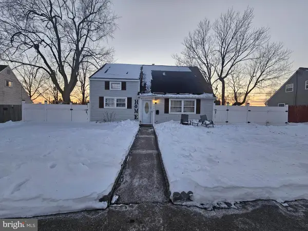 906 Sutters Mill Ln, TEMPLE, PA 19560