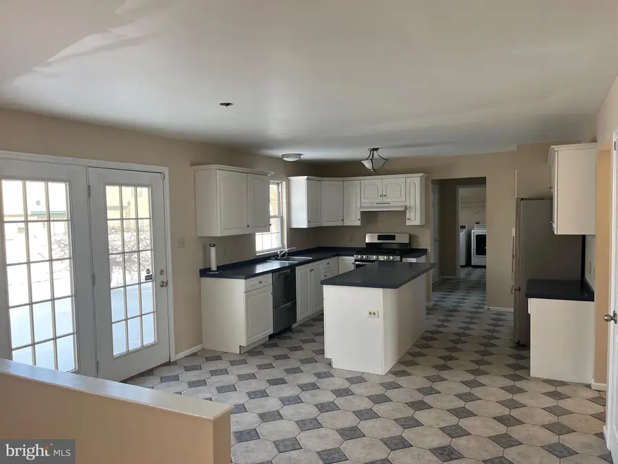 2400 John Henry Drive, Reading, PA 19608 - Image #3