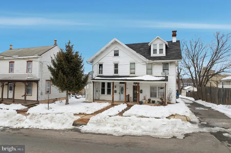 517 E Main St, Birdsboro, PA 19508 - Image #2