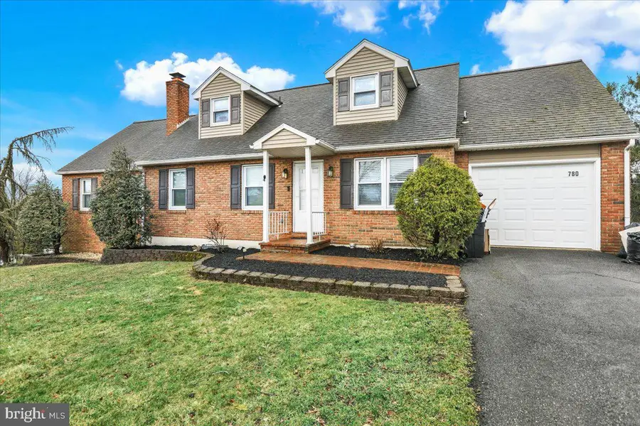 780 Corbit Dr, Reading, PA 19607 - #3