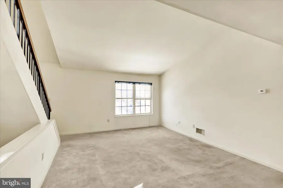 812 Christopher Dr, Reading, PA 19610 - #3