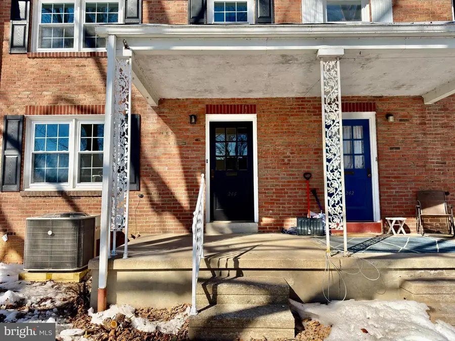 244 Sycamore Rd, Reading, PA 19611 - #3