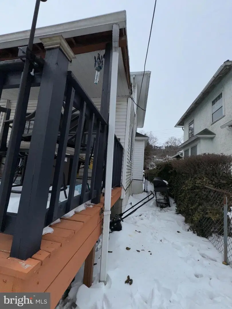 405 Carsonia Ave, Reading, PA 19606 - #2