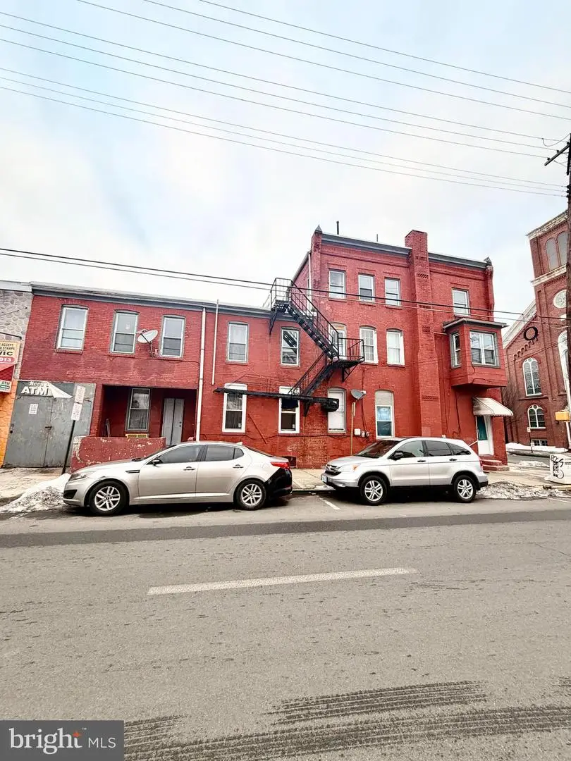 148 S 9th St, Reading, PA 19602 - #1