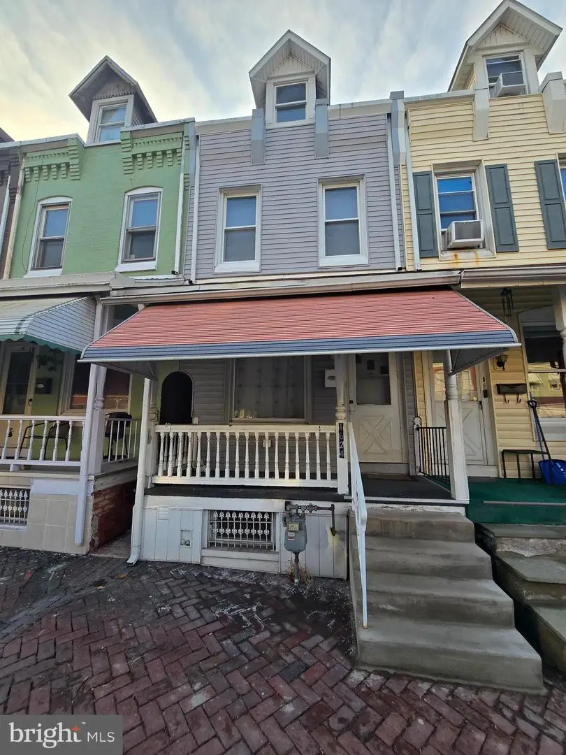 1624 N 10th St, Reading, PA 19604 - #1