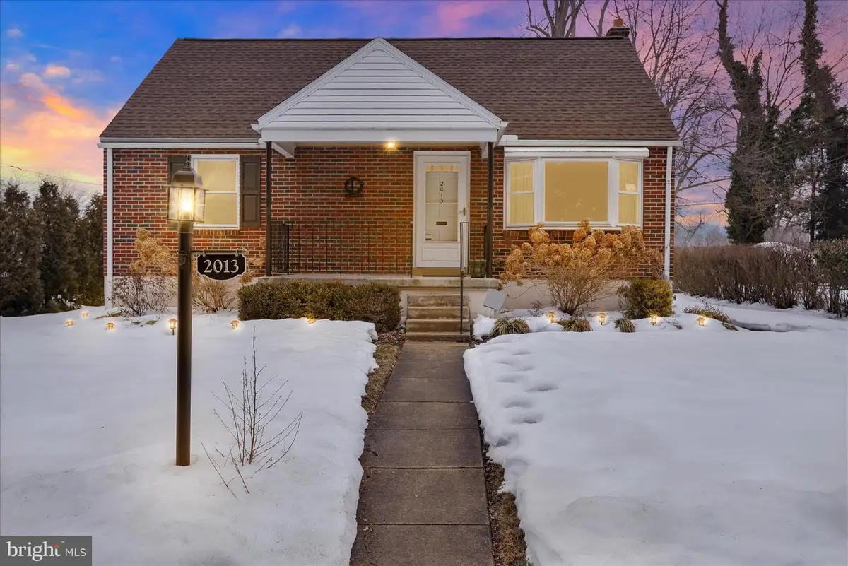 2013 Dennis Dr, Reading, PA 19601 - #1