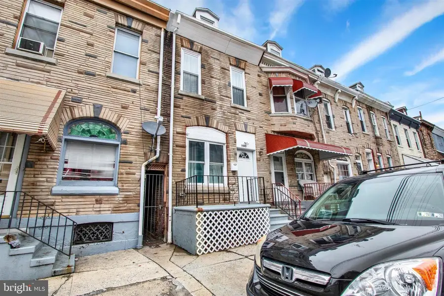 1045 Chestnut St, Reading, PA 19602 - #2