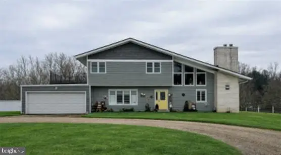 534 Charming Forge Rd, ROBESONIA, PA 19551