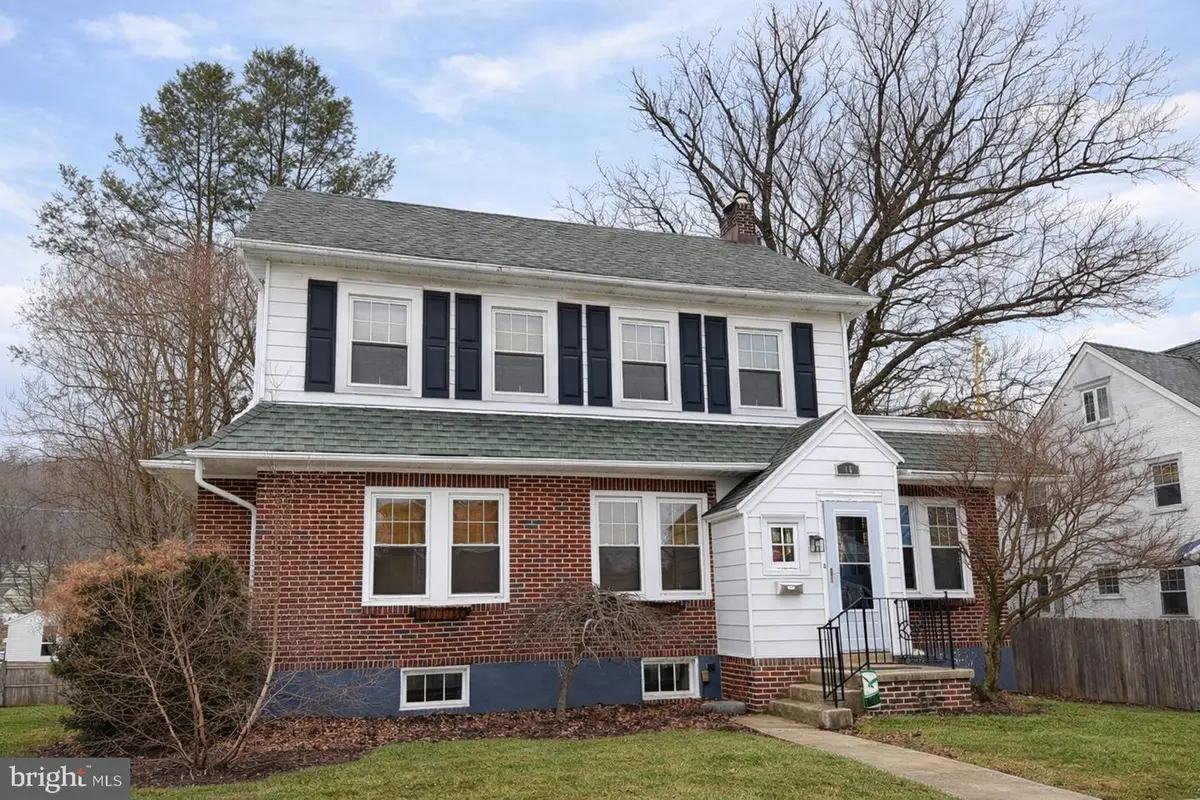 16 W 35th St, Reading, PA 19606 - #1