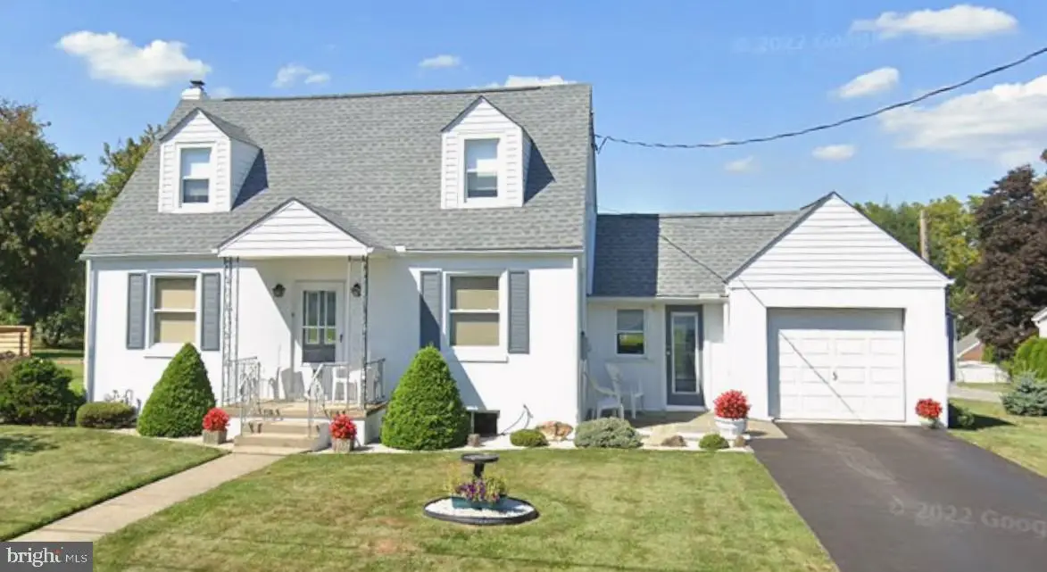 825 Bellefonte Ave, Reading, PA 19607 - #1