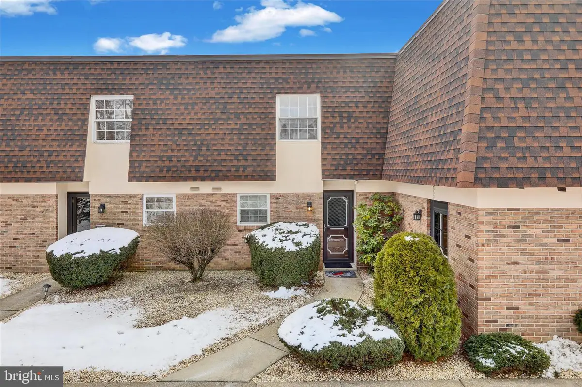 6-a Alpine Ct, Reading, PA 19606 - #1