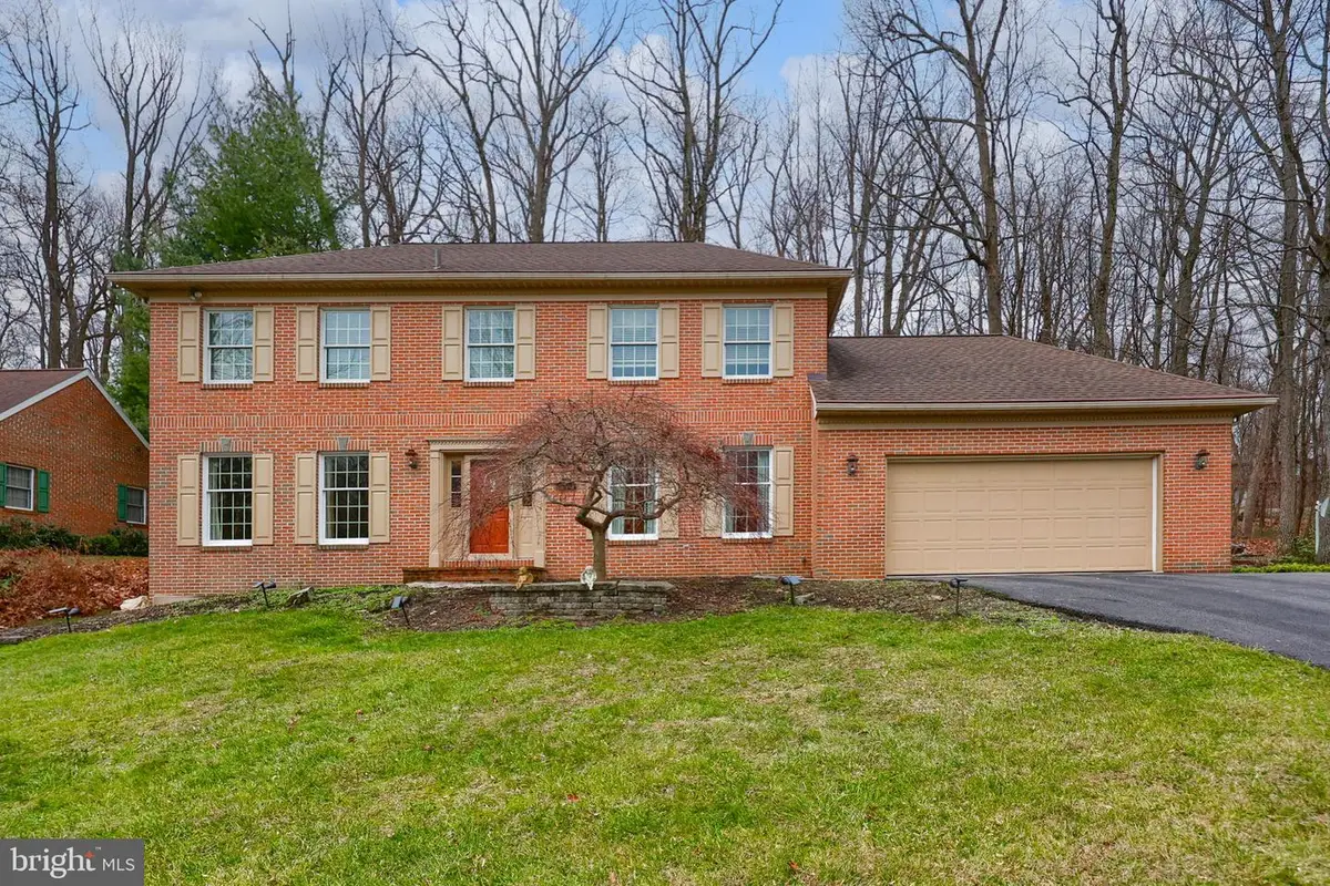 514 Arrowhead Trl, Sinking Spring, PA 19608 - #1