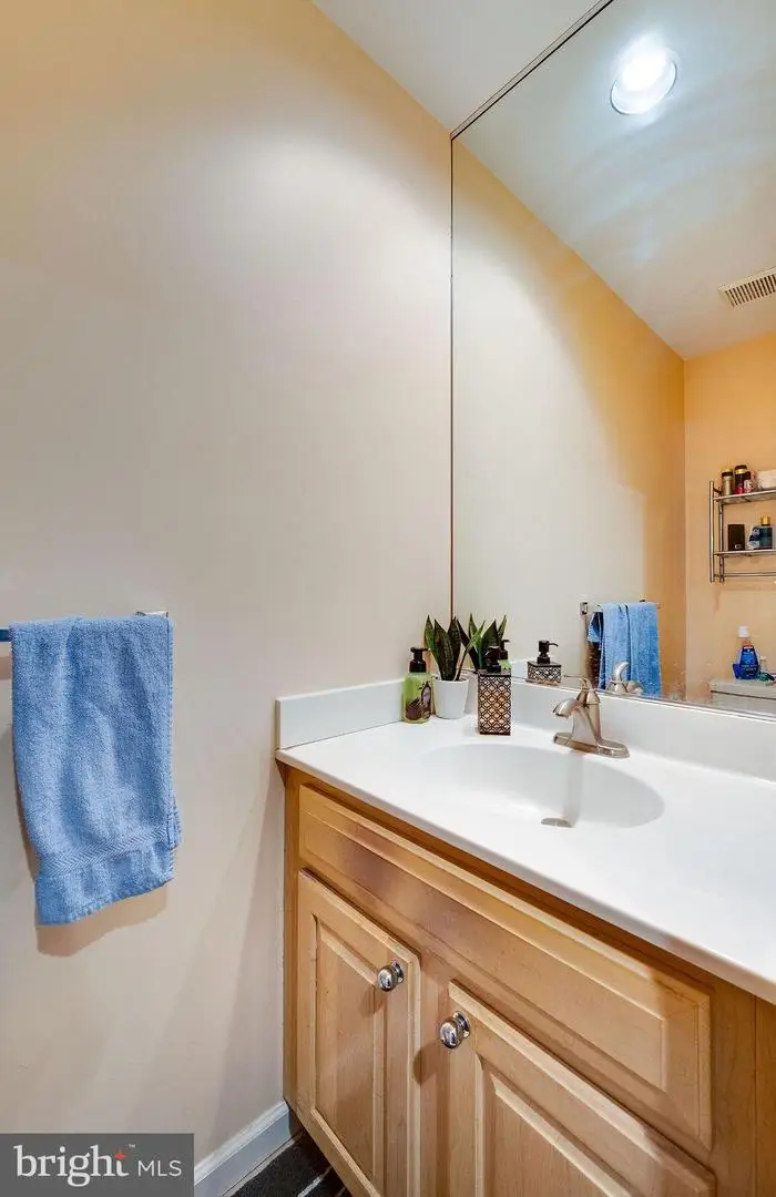 3601 Orchard View Rd, Reading, PA 19606 - #2