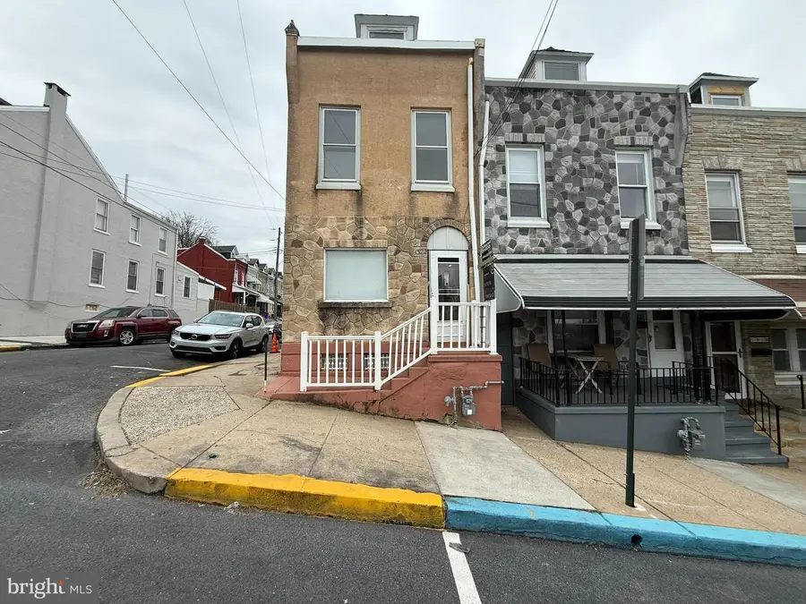 1322 Green St, Reading, PA 19604 - #2