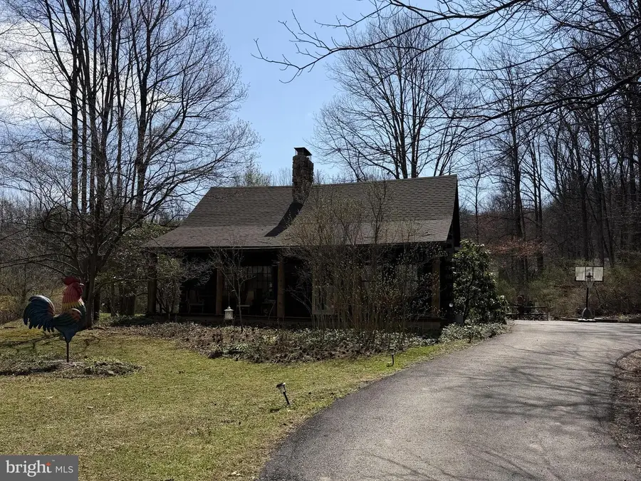 5053 Lakewood Dr, Mohnton, PA 19540 - #2