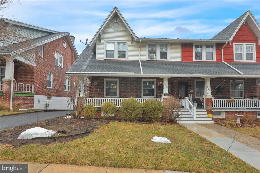 628 N 25th St, Reading, PA 19606 - #2