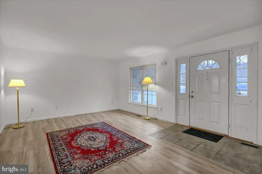 3305 Regency Dr, Reading, PA 19608 - #2