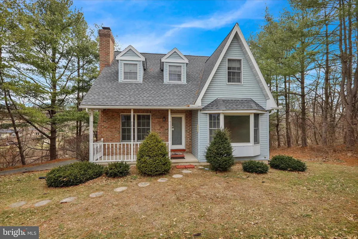 60 Pleasant Dr, Bernville, PA 19506 - #1