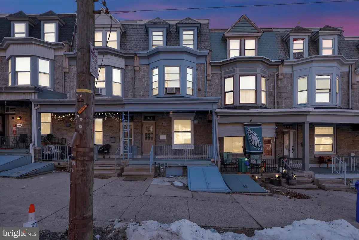 542 S 19th St, Reading, PA 19606 - #1