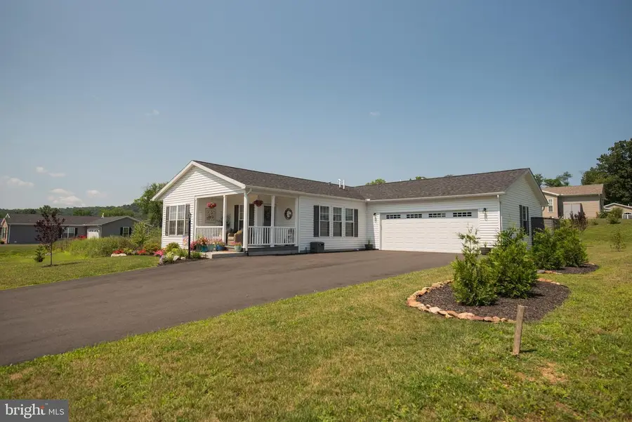180 Eagles Watch S, Bechtelsville, PA 19505 - #3