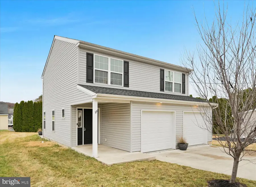 130 S Franklin St, Fleetwood, PA 19522 - #3