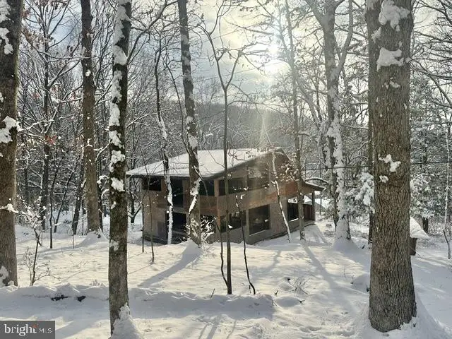 696 Dunkels Church Rd, Kutztown, PA 19530 - #1