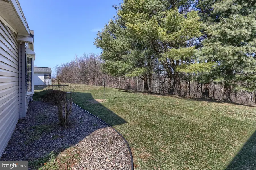 10 Westview Ter, Womelsdorf, PA 19567 - #2