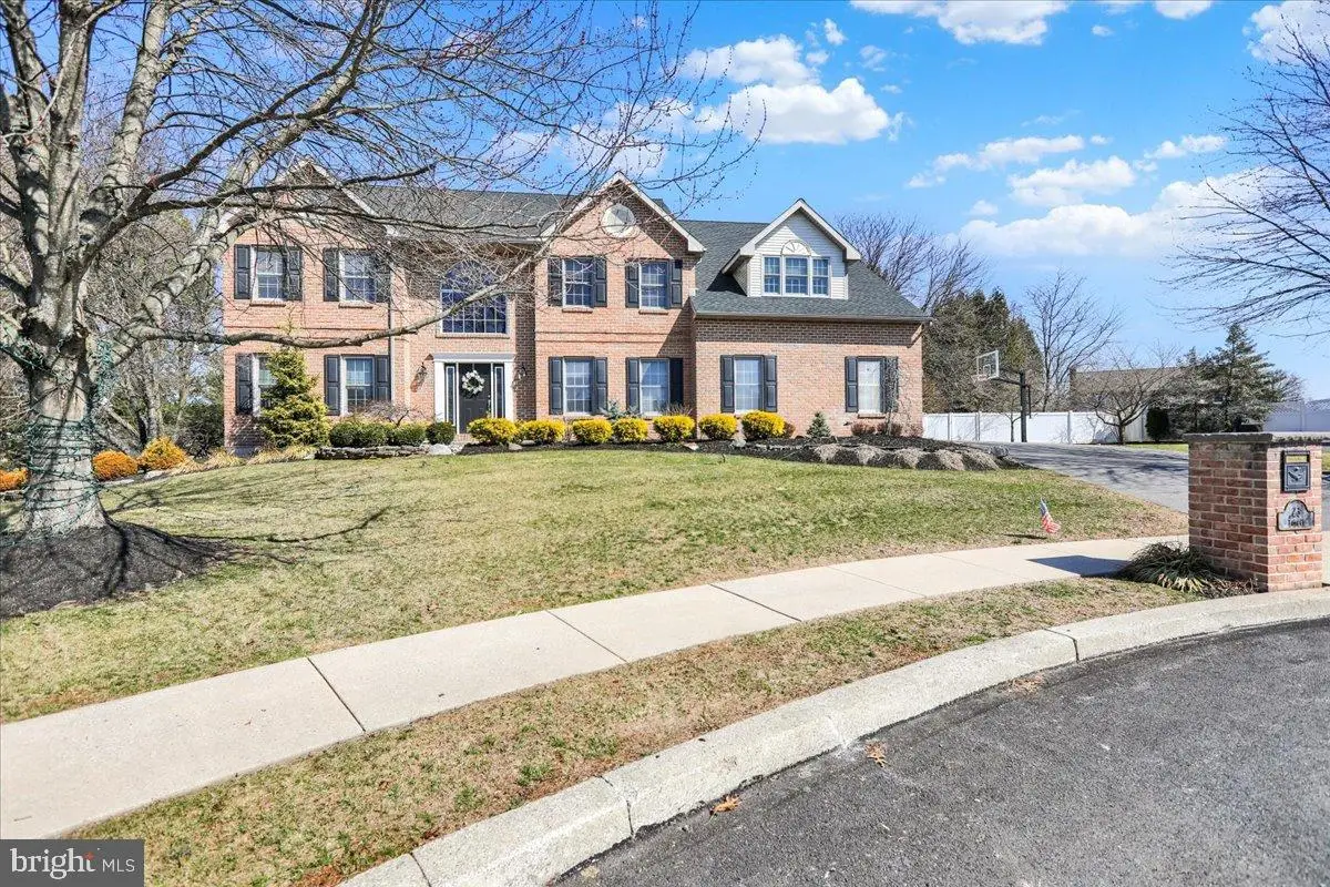 23 Laura Ct, Sinking Spring, PA 19608 - #1