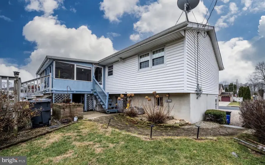 21 Hearthstone Dr, Reading, PA 19606 - #3