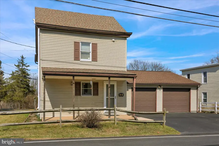 64 W Wesner Rd, Blandon, PA 19510 - #3