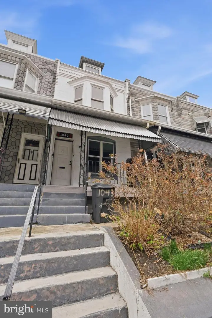 1043 Mulberry St, Reading, PA 19604 - #2