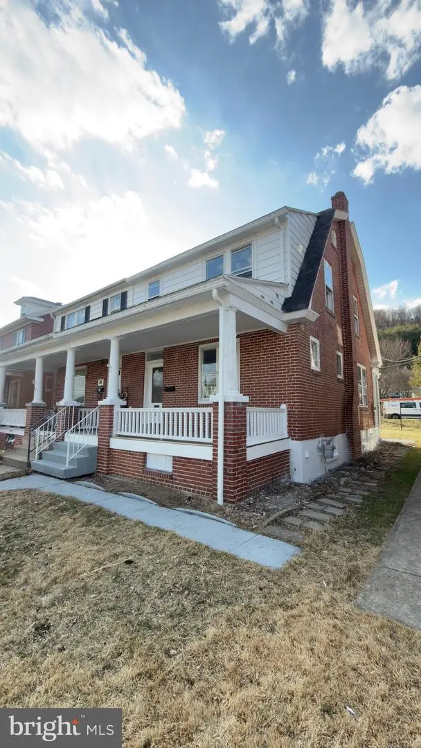 24 Marshall Ave, Reading, PA 19606 - #3