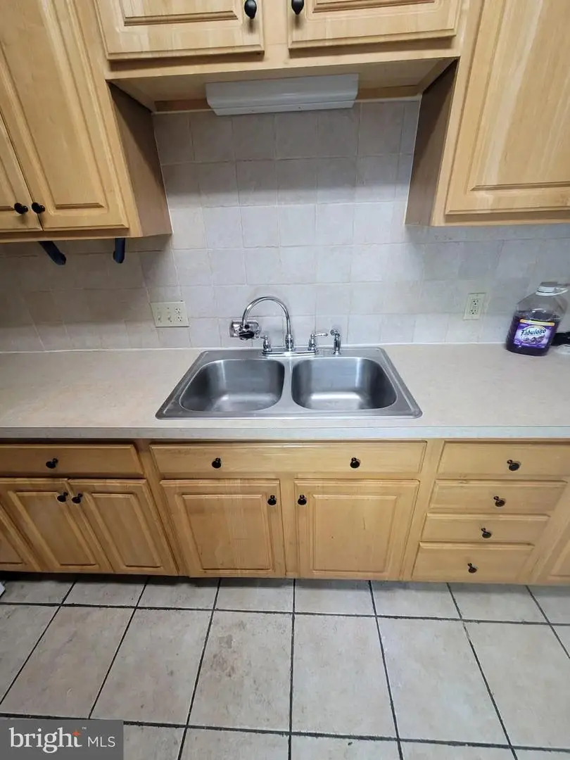 1345 N 10th St, Reading, PA 19604 - #3