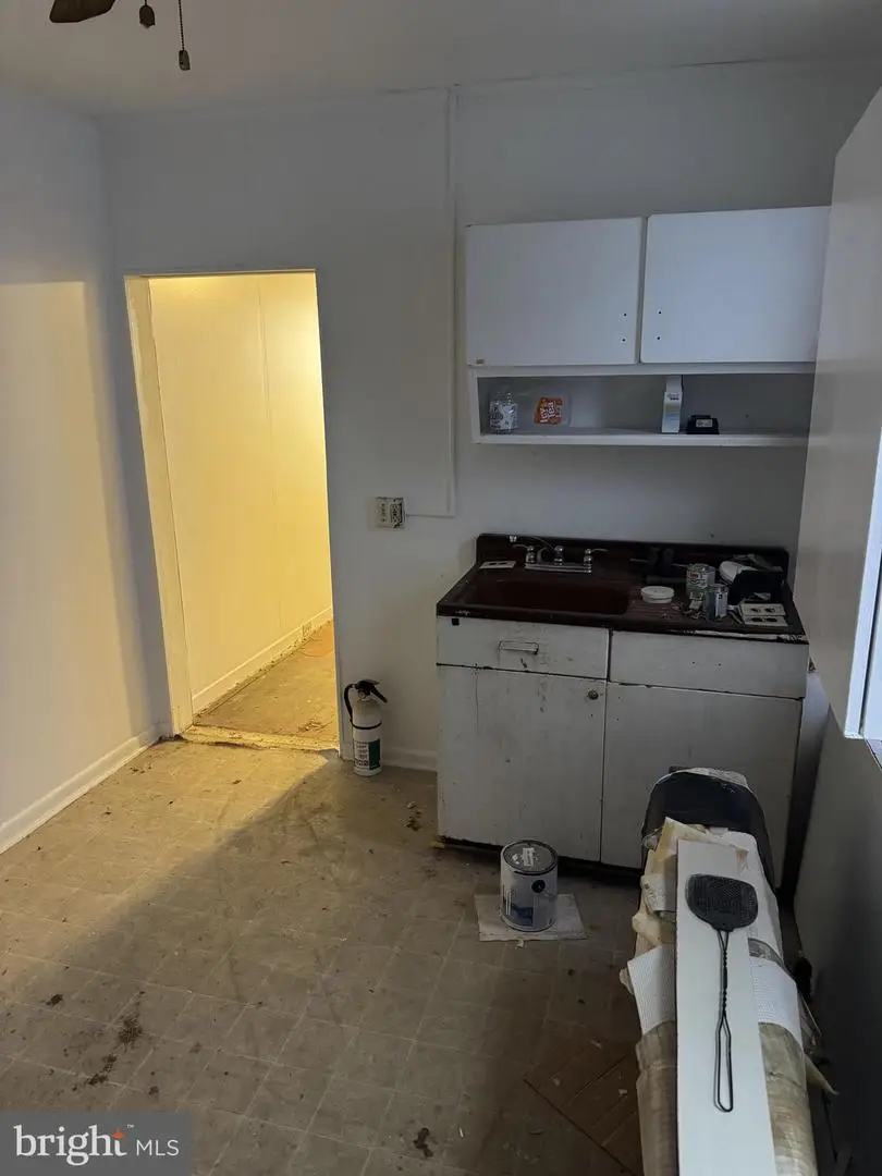 340 N 11th St, Reading, PA 19604 - #3