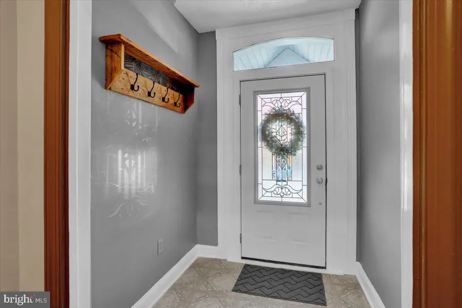 204 E High St, Womelsdorf, PA 19567 - #3