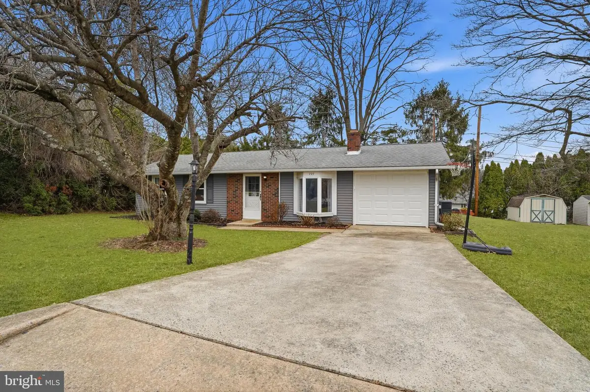 727 Highland Ave, Kutztown, PA 19530 - #1