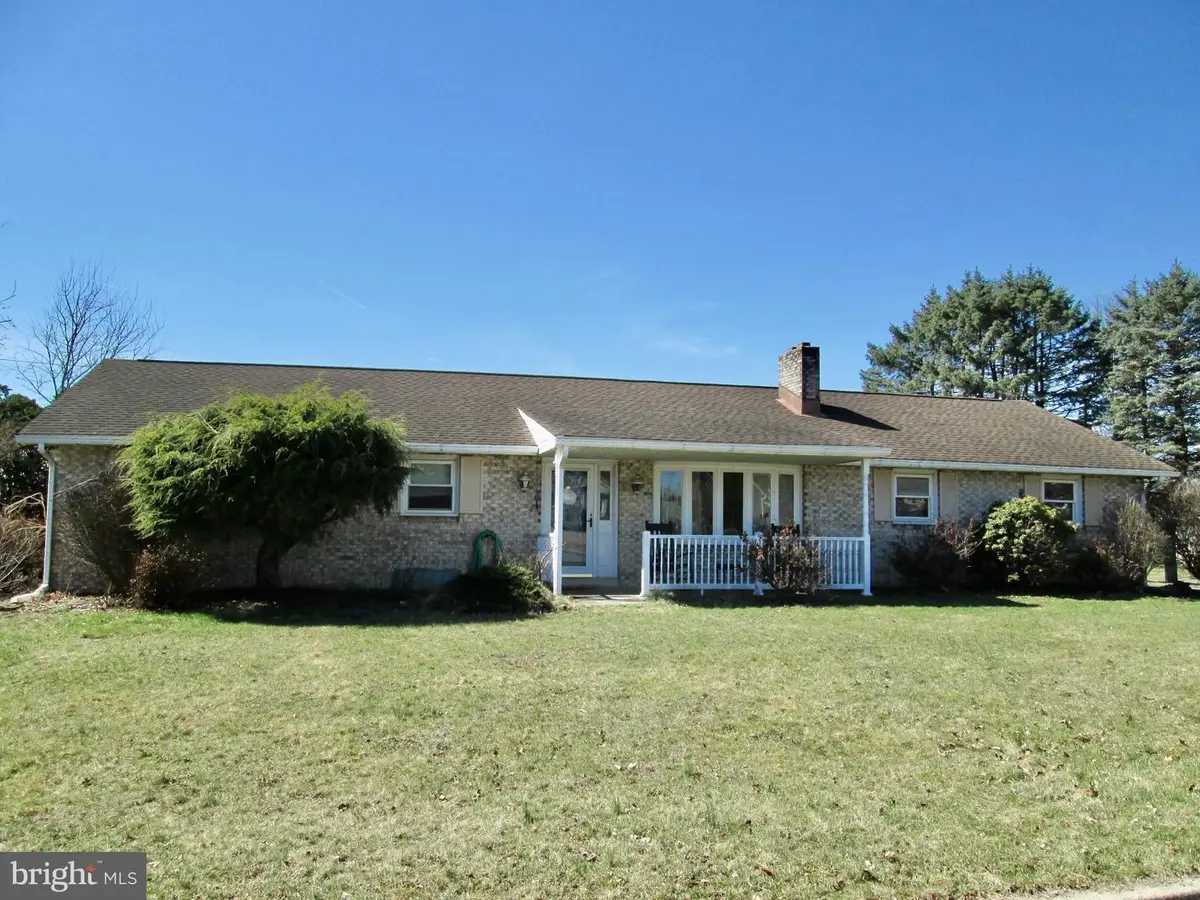 524 Prison Rd, Leesport, PA 19533 - #1