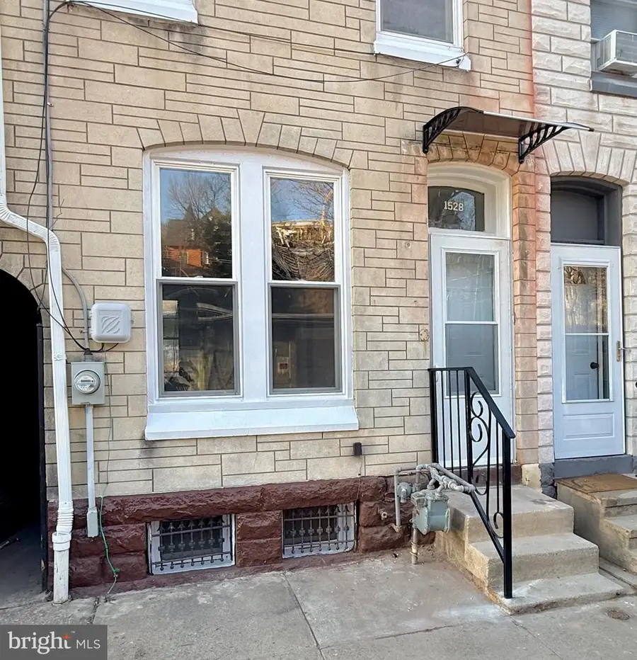 1528 Haak St, Reading, PA 19602 - #2