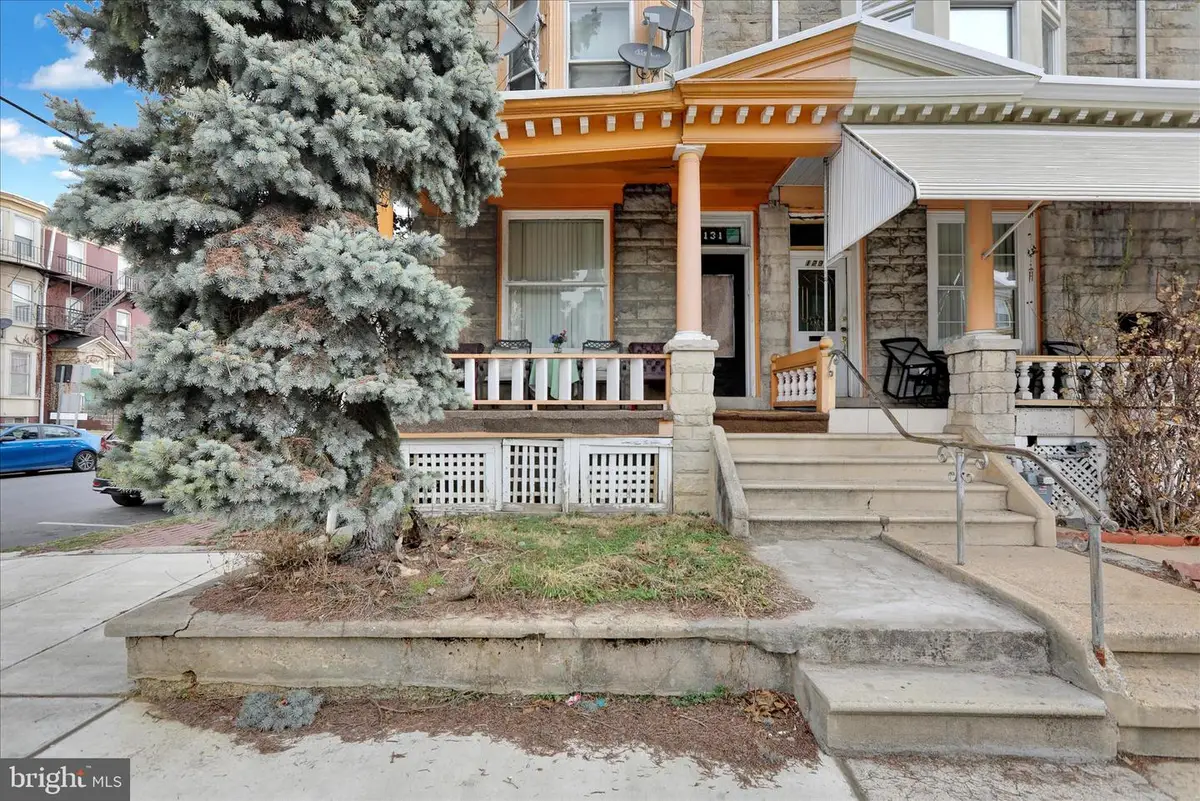 131 W Greenwich St, Reading, PA 19601 - #1