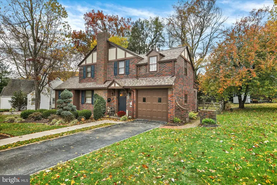 102 High St, Reading, PA 19606 - #2