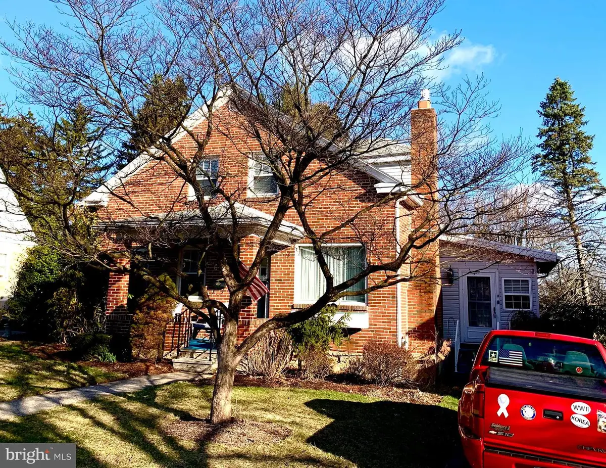 611 N Wyomissing Blvd, Reading, PA 19610 - #1